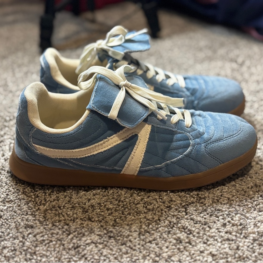 Astr Blue and Cream Sneakers